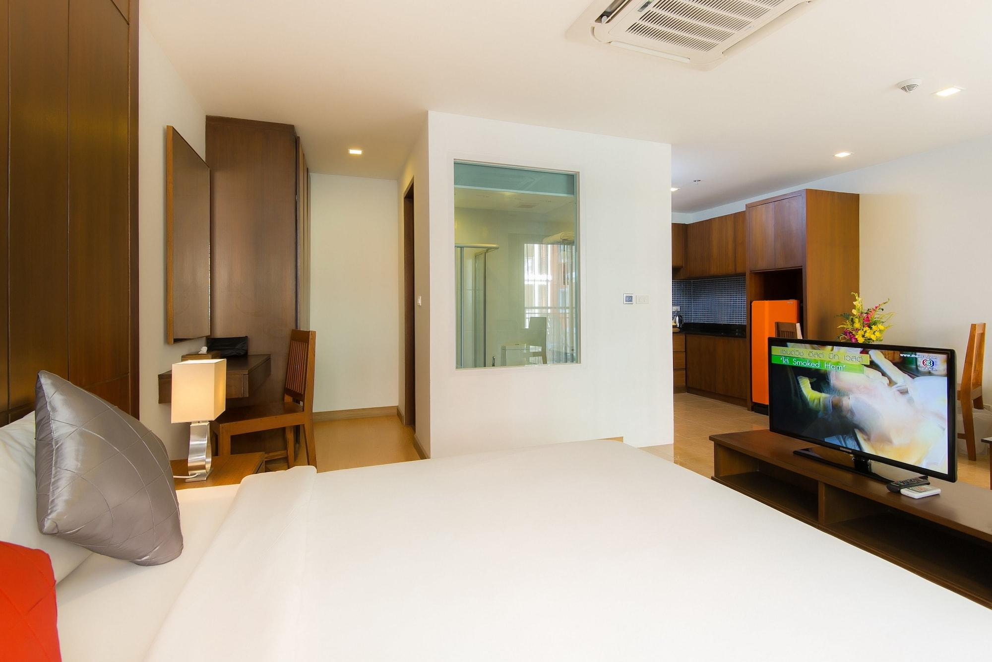 Bauman Residence Phuket Exterior photo